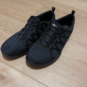 Skechers Womens Breathe Easy Fortune Knit 23028 Black Casual Shoes Sneakers Sz 9